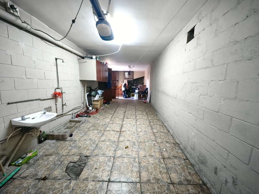 To Let 2 Bedroom Property for Rent in Rocklands Western Cape